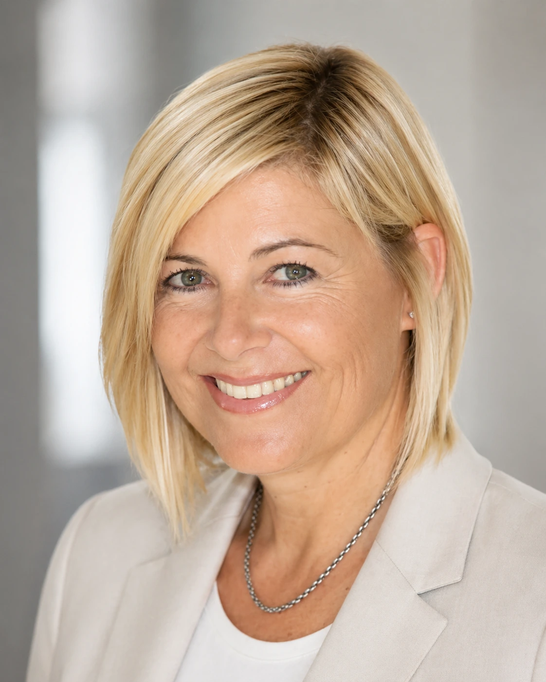 Lisa Riedl